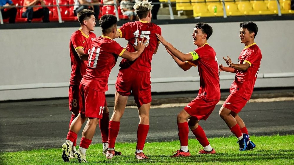 Сборная Кыргызстана по футболу (U-17)