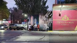 Горожанин интересуется, почему стройкомпания оградила пешеходный переход на Исанова-Киевской Горожанин интересуется, почему стройкомпания оградила пешеходный переход на Исанова-Киевской