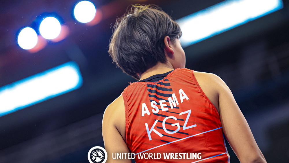 Асема Асангариева