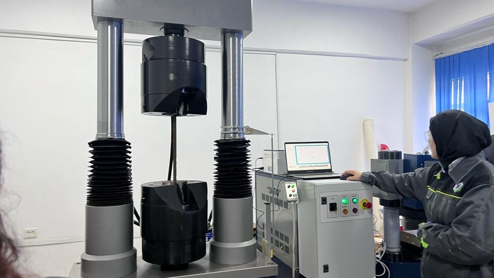 вибростенд