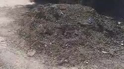 Кучи щебня на ул.Западной. Видео горожанина