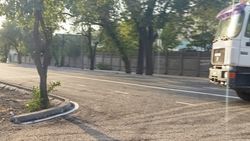 Огромный слой грязи на новой дороге по Льва Толстого. Фото