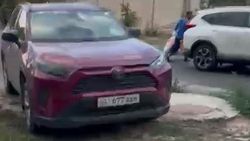 «Киа Соренто» припаркована на газоне. Видео и фото «Киа Соренто» припаркована на газоне. Видео и фото