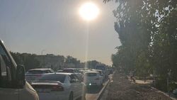 Огромная пробка в Лебединовке. Видео и фото Огромная пробка в Лебединовке. Видео и фото