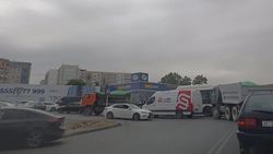 Пробки в восточной части Бишкека из-за закрытия пересечения Чуй—Курманжан Датки Пробки в восточной части Бишкека из-за закрытия пересечения Чуй—Курманжан Датки