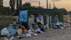 Горожанин жалуется на свалку мусора по улице Кольбаева Горожанин жалуется на свалку мусора по улице Кольбаева