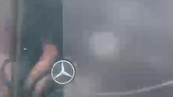 В грузовом отсеке «Спринтера» едет человек. Видео В грузовом отсеке «Спринтера» едет человек. Видео