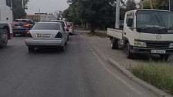 На Лермонтова асфальт поплыл волнами. Фото горожанина