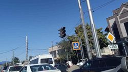 На Жибек Жолу не работает светофор, - горожанин