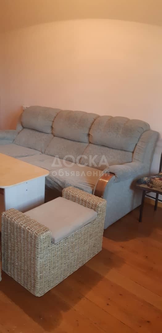 Продаю 4-комнатную квартиру, 82кв. м., этаж - 3/5, К.Акиева - Токтогула.