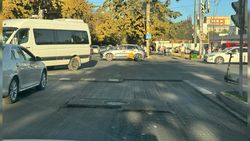 Когда восстановят дорожное полотно на Суеркулова? - горожанин