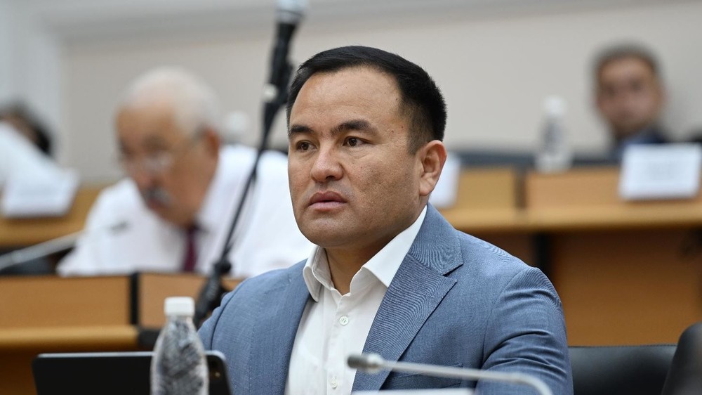 депутат Алишер Козуев