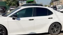 Тротуар на ул.Фрунзе превратили в парковку. Видео горожанина Тротуар на ул.Фрунзе превратили в парковку. Видео горожанина