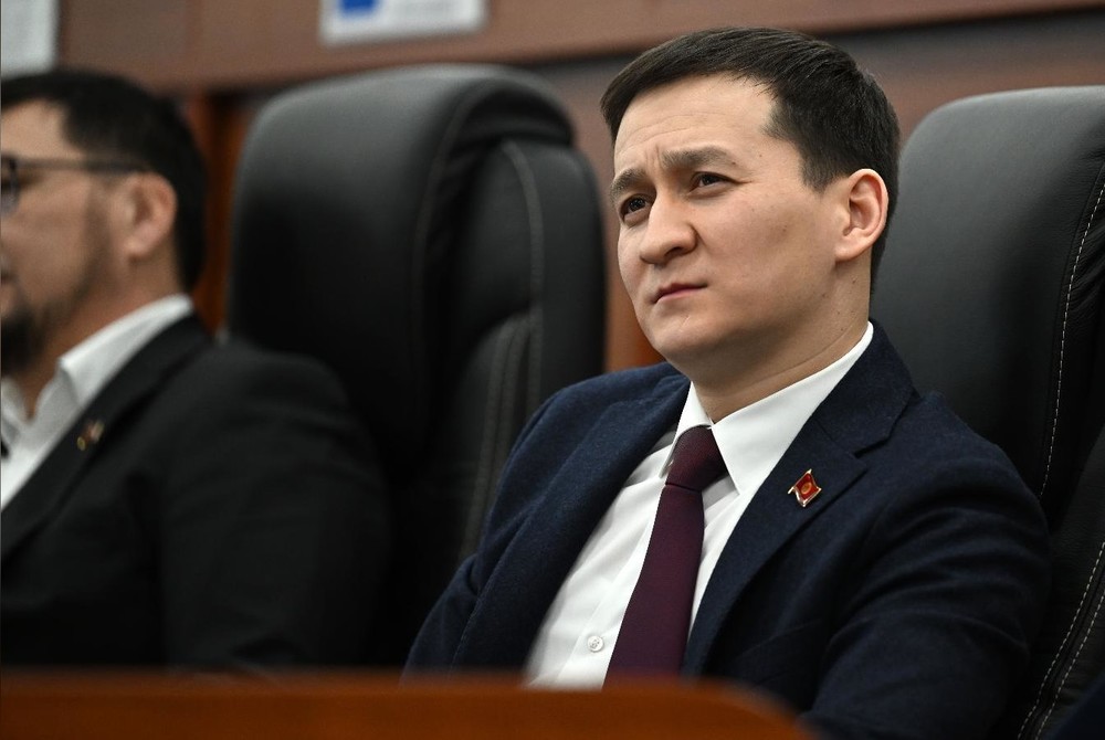 Чынгыз Ажибаев