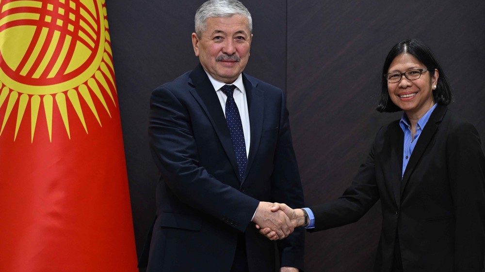 Адылбек Касымалиев и Лея Гутиеррес