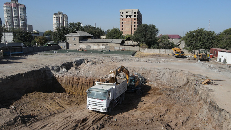 New building under construction to replace school No. 23 demolished in Bishkek