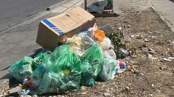 Куча мусора на обочине по Жукеева-Пудовкина. Фото горожанина