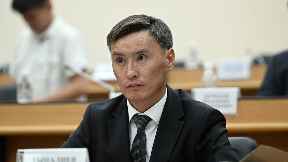 депутат Айжигит Тыналиев