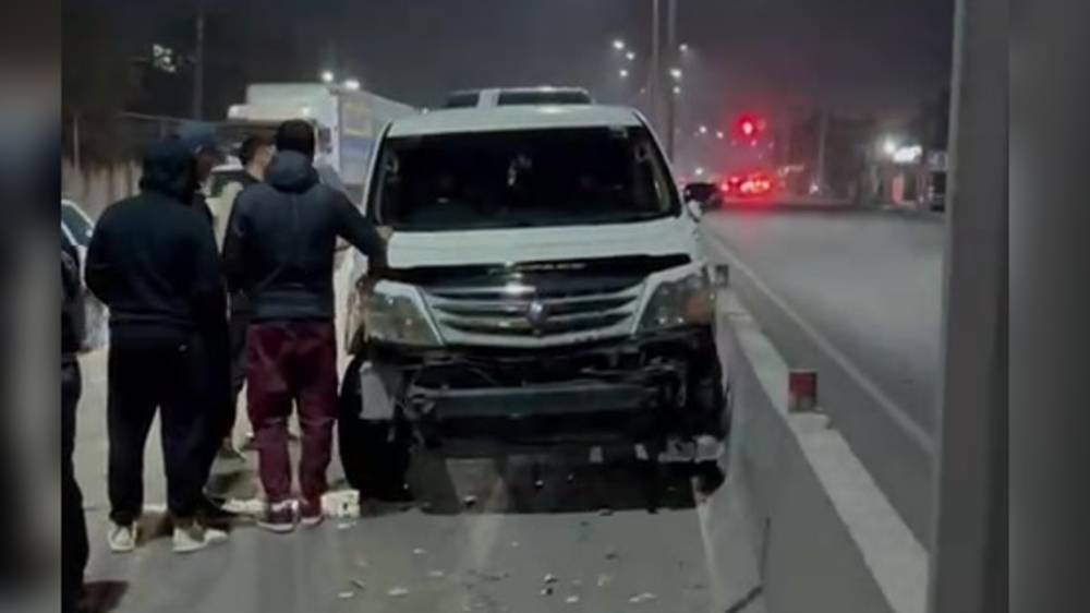 В Новопавловке произошло ДТП с участием трех машин. Видео