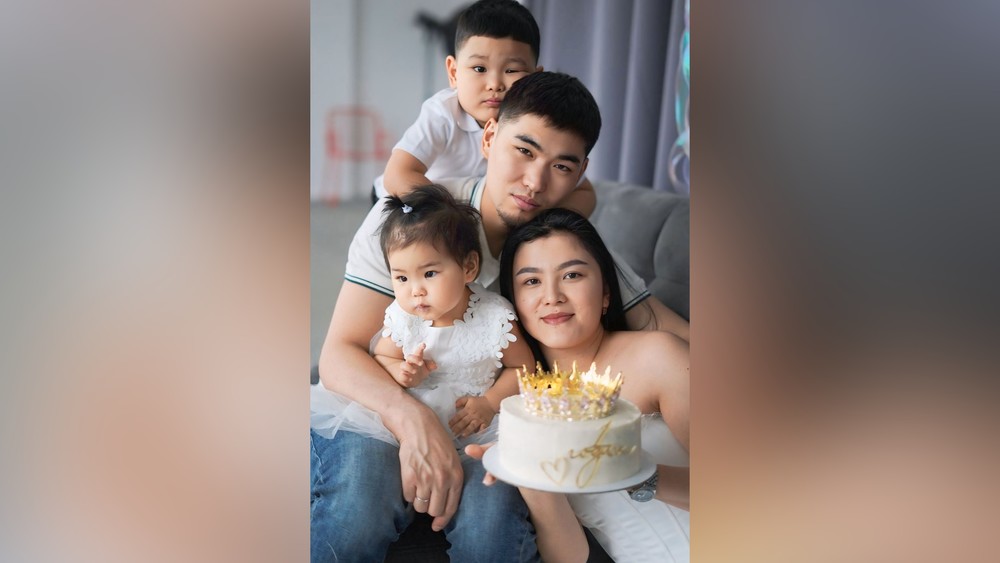 Нурзада Темишова со своей семьей