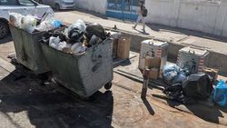 Зачем рядом с подземными мусорками установили баки? Ответ мэрии Зачем рядом с подземными мусорками установили баки? Ответ мэрии