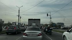 На Южной магистрали не работают светофоры на двух перекрестках На Южной магистрали не работают светофоры на двух перекрестках