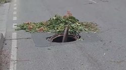 На дороге по Тоголок Молдо провалился люк. Видео