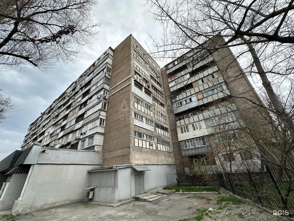 Продаю 3-комнатную квартиру, 76кв. м., этаж - 6/9, Манаса\Боконбаева.