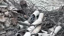 На Советской строители повредили интернет кабель. Видео горожанина На Советской строители повредили интернет кабель. Видео горожанина