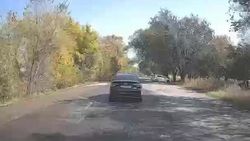 «Соната» едет по встречке, создавая аварийную ситуацию. Видео «Соната» едет по встречке, создавая аварийную ситуацию. Видео