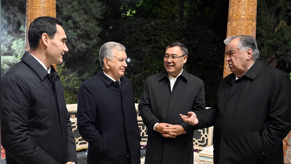 Сердар Бердымухамедов, Шавкат Мирзиеев, Садыр Жапаров, Эмомали Рахмон