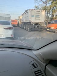 На улице Мурманской водители грузовиков массово нарушают ПДД, - горожанин