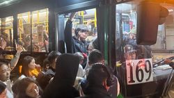 До отказа переполненные автобусы Бишкека. Ответ мэрии