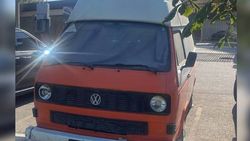 Горожанин просит милицию обратить внимание на машину, которая 2 года остается без присмотра