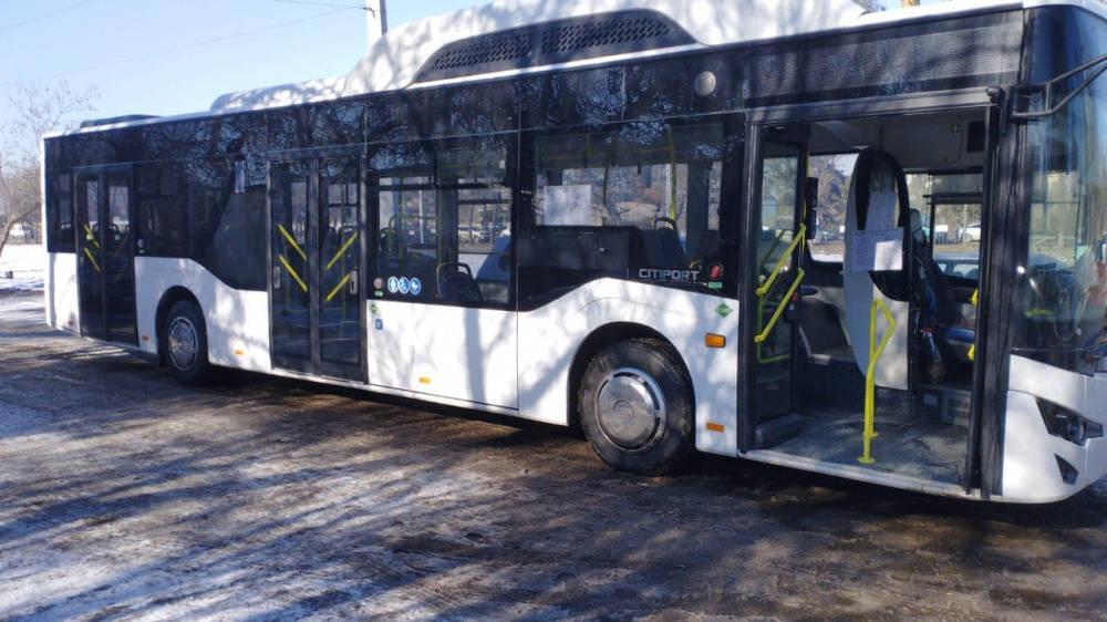 До конца года поступят 95 китайских автобусов длиной 12 метров, - мэрия