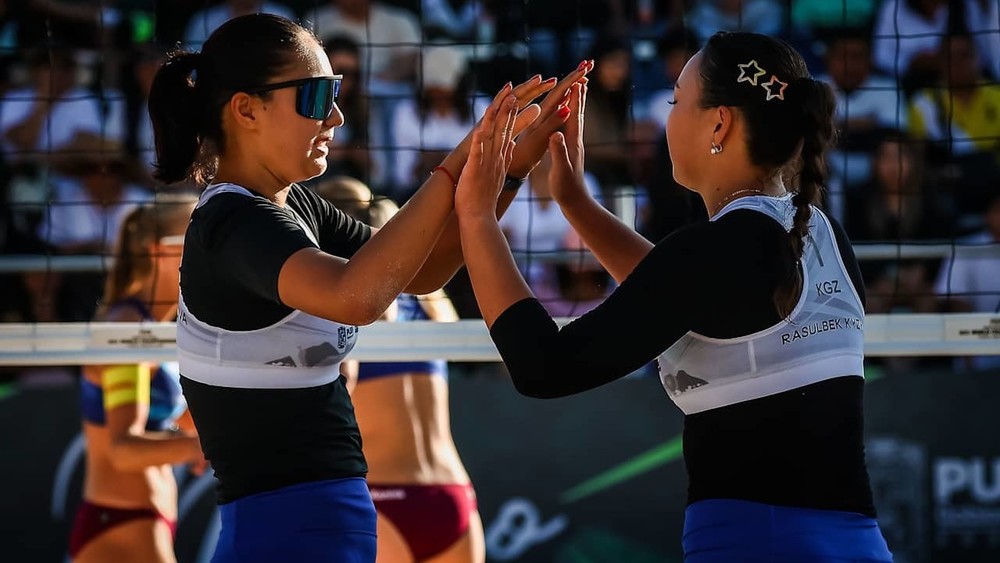 Роза Расулбек уулу и Айтурган Айтбекова