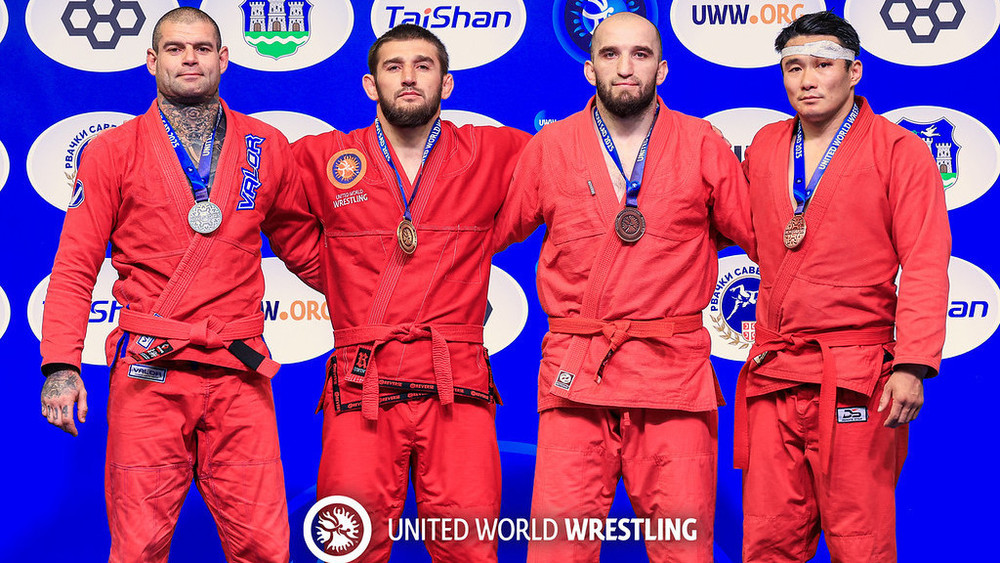 Константин Ли