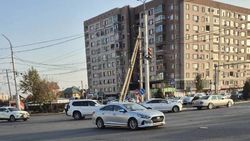 На Южной магистрали столкнулись «Тойота» и «Хендай». Фото с места аварии На Южной магистрали столкнулись «Тойота» и «Хендай». Фото с места аварии