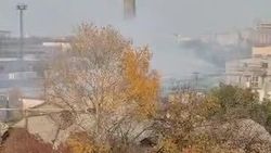 Поезд сильно дымит. Видео