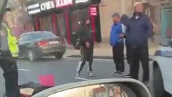 В Кызыл-Аскере сбили пешехода. Видео с места аварии В Кызыл-Аскере сбили пешехода. Видео с места аварии