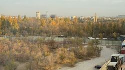 Жители ряда жилкомплексов на Байтик Баатыра просят пересмотреть строительство многоэтажек рядом с мечетью