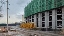 Почему стройку на ул.Термечикова не огородили? - горожанин