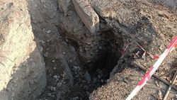 Горожанин просит заасфальтировать дорогу по ул.Асанова. Фото