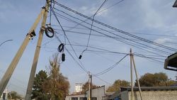 На Дэн Сяопина—Сельсоветская свисают кабеля. Ответ мэрии На Дэн Сяопина—Сельсоветская свисают кабеля. Ответ мэрии