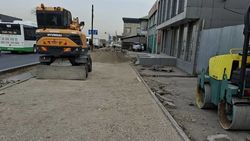 На какой стадии находится ремонт тротуара на Алматинке? Фото мэрии