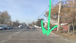 Яма на дорогу по ул.Салиевой. Фото