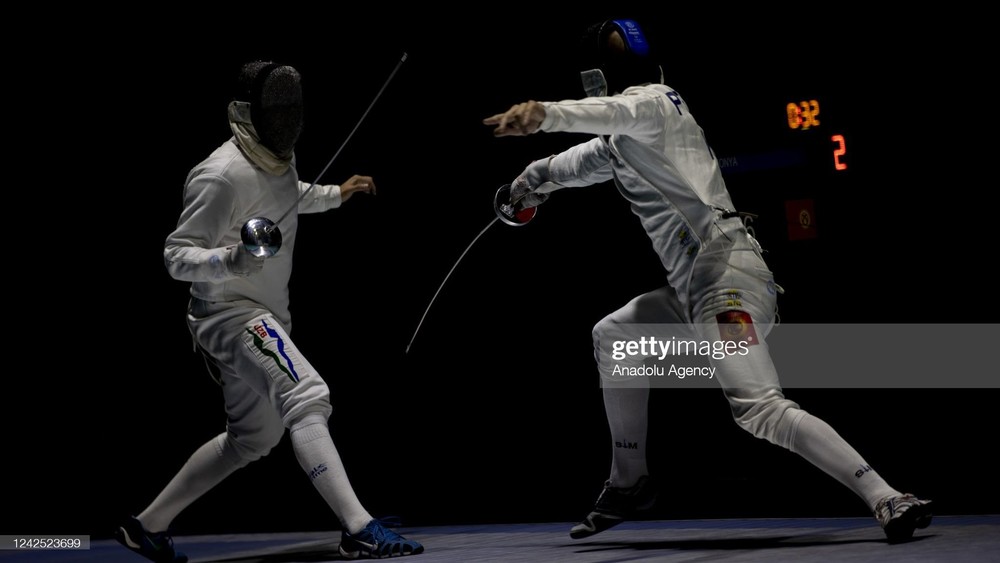 Роман Петров