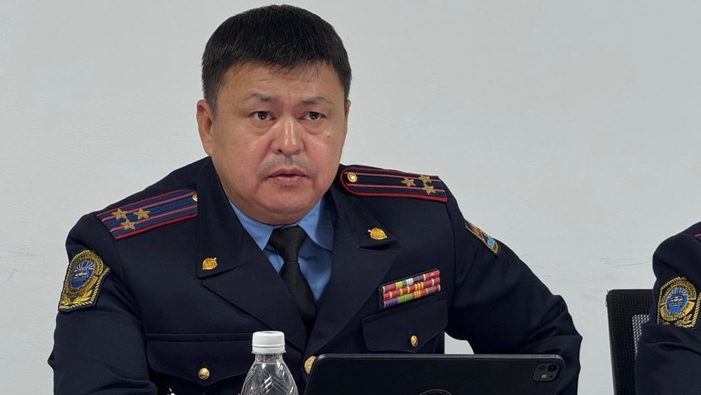 Начальник ГУОБДД Азенбек Козукеев