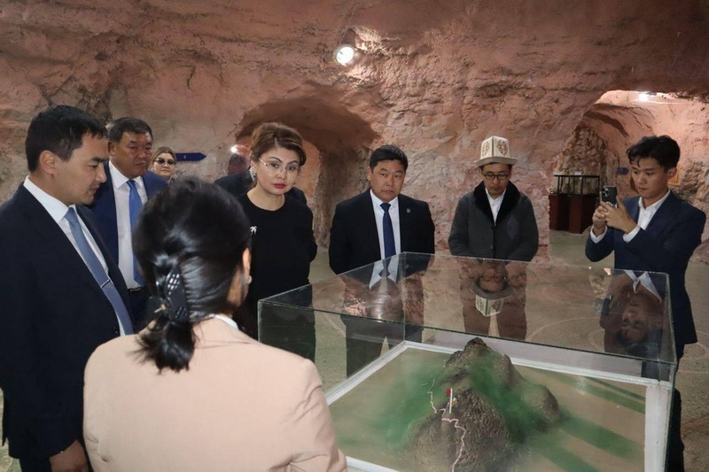 Minister of Culture of Kazakhstan visits Sulaiman-Too museum complex in Osh