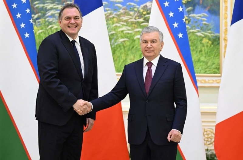 President of Uzbekistan meets with Minister of Transport of France